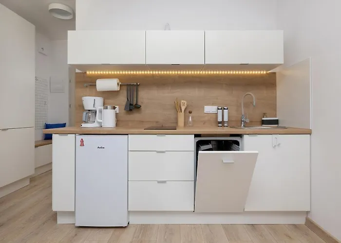 Pobierowoblue A008 ポビエロボ